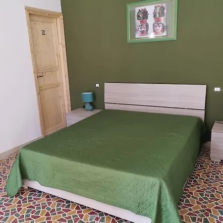 Na Za Rosa